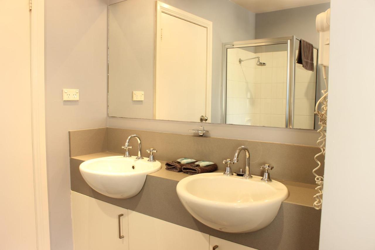 Apartments On Star Sandy Bay Exterior foto